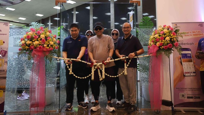 Bank Mega Syariah Tambah Kantor Layanan Nasabah Prioritas Bank Mega Syariah terus mengembangkan segmen layanan nasabah prioritas. Mereka menghadirkan kantor cabang prioritas di Jakarta Tanjung Karang.
