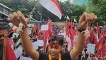Bawa Tikus Putih, Pendemo Desak KPK Tangkap Harun Masiku