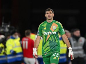 Cerita Sedih Emi Martinez, Menunggu Tawaran MU yang Tak Kunjung Datang
