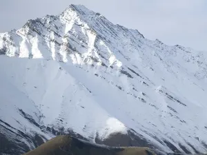 Belasan Orang Ditemukan Tewas Secara Misterius di Sebuah Resor Ski
