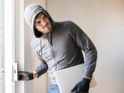 5 Barang Canggih Ini Bisa Jaga Rumah Tetap Aman Saat Liburan