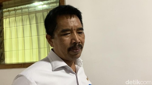 Ketua Komisi I DPRD Bali I Nyoman Budiutama di DPRD Bali, Rabu (18/12/2024). (Rizki Setyo/detikBali)