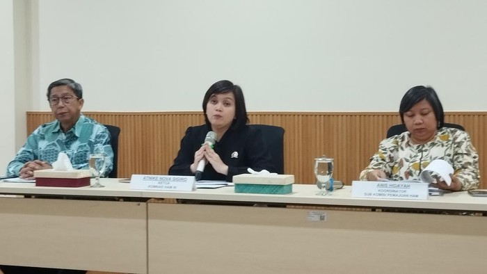Komnas HAM bacakan rekomendasi penanganan HAM tahun 2024.