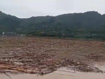 Video Waduk Gajah Mungkur Wonogiri Dipenuhi Sampah