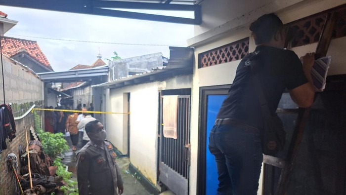 Lokasi penemuan mayat di dalam kamar kos di Sewon, Kabupaten Bantul, DIY, Rabu (18/12/2024) pagi.