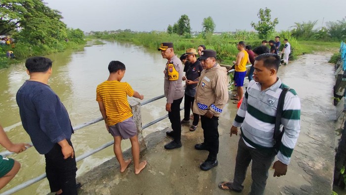 Lokasi remaja tenggelam di dam sungai Desa Tanjung, Lamongan.
