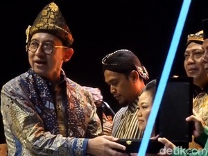 Fadli Zon: Apresiasi Desa Hidupkan Kembali Tradisi dan Peluang Ekonomi