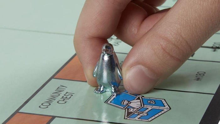 Permainan papan Monopoly yang diluncurkan oleh Hasbro.
