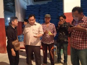 Petani Garam Sampang Keluhkan Harga Tak Stabil-Serapan Minim