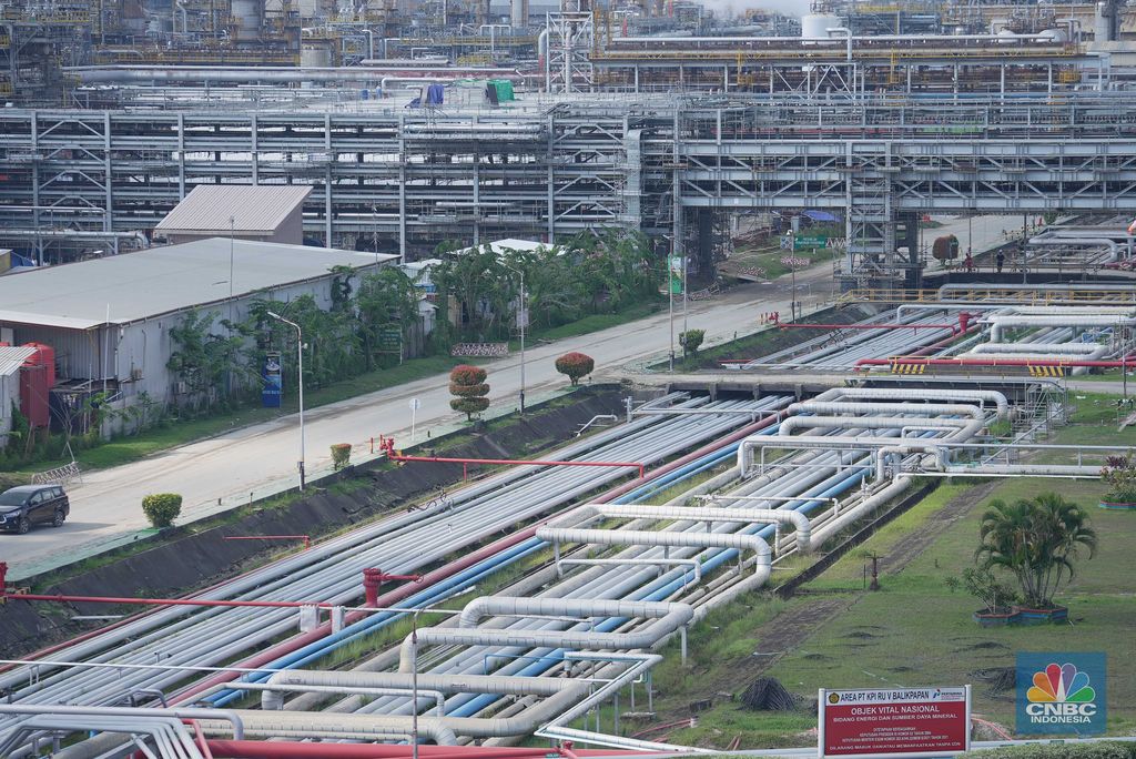 PT Pertamina (Persero) menyampaikan proyek Refinery Development Master Plan (RDMP) Balikpapan yang akan menjadi kilang paling modern di Indonesia ini ditargetkan selesai pada 2025 mendatang. PT Pertamina (Persero) menyampaikan proyek Refinery Development Master Plan (RDMP) Balikpapan yang akan menjadi kilang paling modern di Indonesia ini ditargetkan selesai pada 2025 mendatang. (²©²ÊÍøÕ¾/Adiandono)
