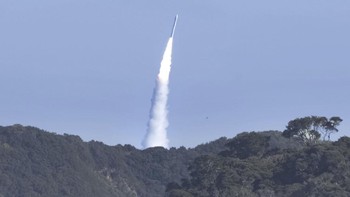 Peluncuran roket Kairos berlangsung pada pukul 11:00 waktu setempat (02:00 GMT). Rekaman langsung yang disiarkan oleh pemerintah Prefektur Wakayama menunjukkan roket meluncur dengan menggunakan propelan padat, tetapi kehilangan stabilitas ketika mulai mencapai ketinggian tertentu.