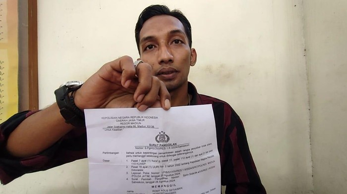 Rony, pria yang tantang mertuanya sumpah pocong di Madiun