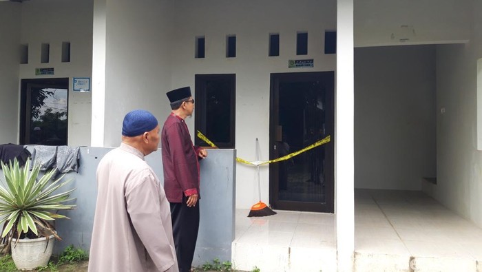Ruang tamu Ponpes Darusy Syahadah Boyolali yang menjadi lokasi peristiwa santri dibakar. Foto diambil Rabu (18/12/2024).