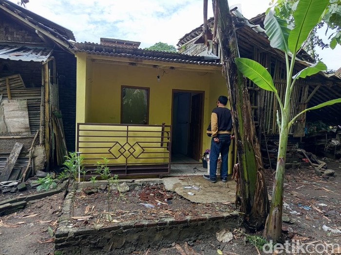 Rumah yang dikontrak terduga pelaku pencurian motor di Desa Banjarnegoro, Kecamatan Mertoyudan, Kabupaten Magelang, Rabu (18/12/2024).