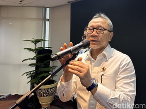 Zulhas Bentuk Satgas Tangani Demam Babi Afrika yang Mewabah di RI
