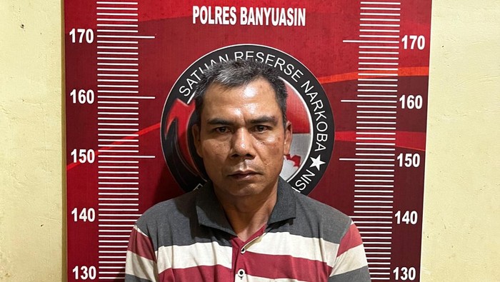 Ahmad Sayuti, bandar narkoba di Banyuasin usai ditangkap polisi.