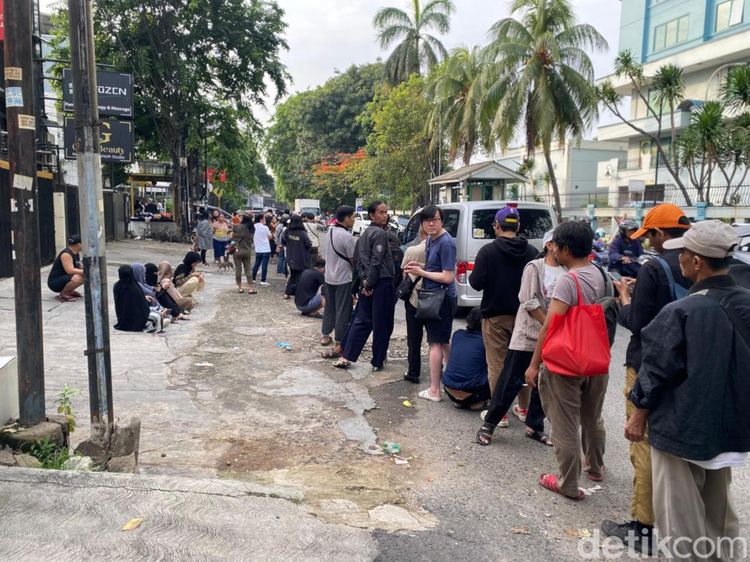 Ini Cokelat Dubai Terenak di Indonesia yang Antreannya Panjang