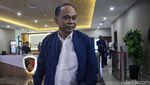 Acungan Jempol-Lambaian Tangan Budi Arie Usai Diperiksa Bareskrim