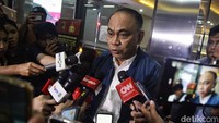 Budi Arie hanya mengatakan akan bersikap kooperatif terhadap proses hukum yang tengah berjalan.  