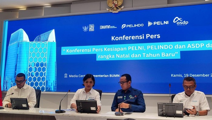 Dirut ASDP Heru Widodo di Kantor Kementerian BUMN, Kamis (19/12/2024).