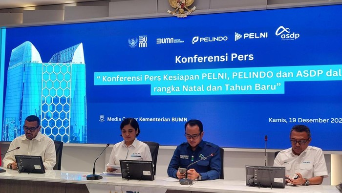 Dirut ASDP Heru Widodo di Kantor Kementerian BUMN, Kamis (19/12/2024).