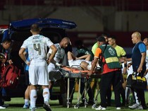 Murka Bojan Hodak soal Lapangan yang Buruk