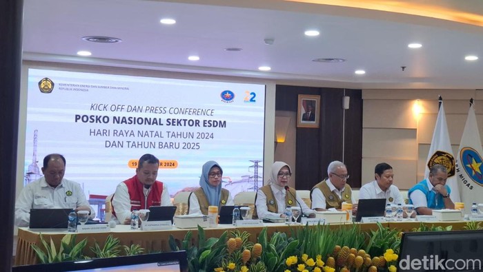 Konferensi Pers BPH Migas Posko Nataru 2024/2025