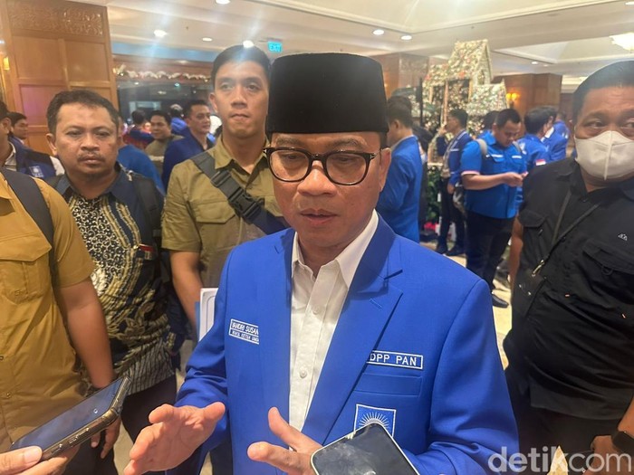 Mendes PDT Yandri Susanto