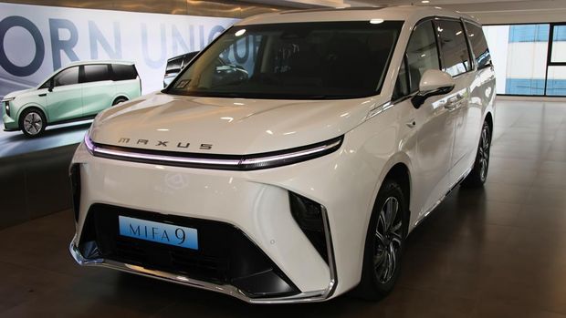 Di Indonesia, Maxus menawarkan model BEV (Battery Electric Vehicle) Maxus 7 dan Maxus 9, yang dilengkapi dengan baterai berkapasitas besar dan jarak tempuh yang efisien.