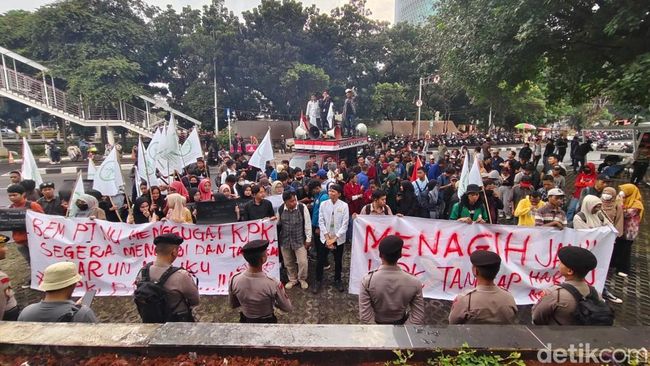 Peringati Hari Anti Korupsi Sedunia, BEM PTNU Gelar Aksi dan Istigosah Akbar Minta KPK Serius Cari Harun Masiku