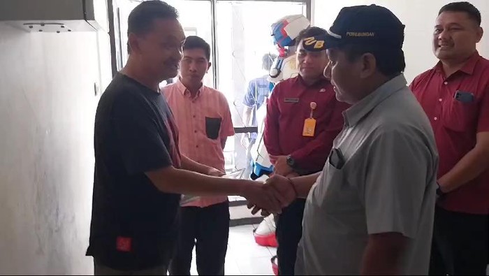 Kasus petugas Samsat Kota Pasuruan tolak bantu warga katarak berakhir damai