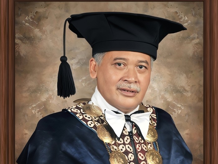 Prof Sumaryanto Rektor UNY
