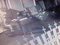 Aksi Sejoli Curi Motor di Toko Ponsel Mojokerto Terekam CCTV