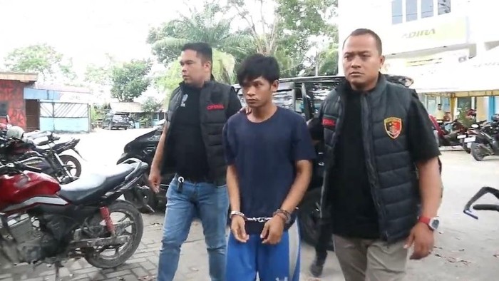 Tampang pelaku pembunuhan sopir bus di Kisaran yang berhasil ditangkap.