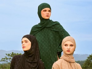 6 Model Hijab yang Tren di 2024, Motif Palestina Hingga Pashmina Meleyot