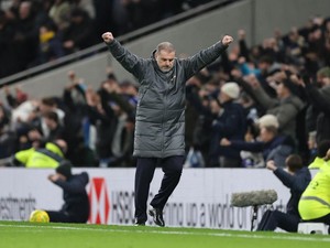 Spurs Bungkam MU Meski dengan Skuad Compang-Camping