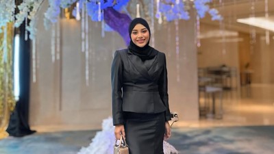 7 Foto Aurel Hermansyah Makin Langsing Pakai Dress Hitam, Bak Kembali Gadis
