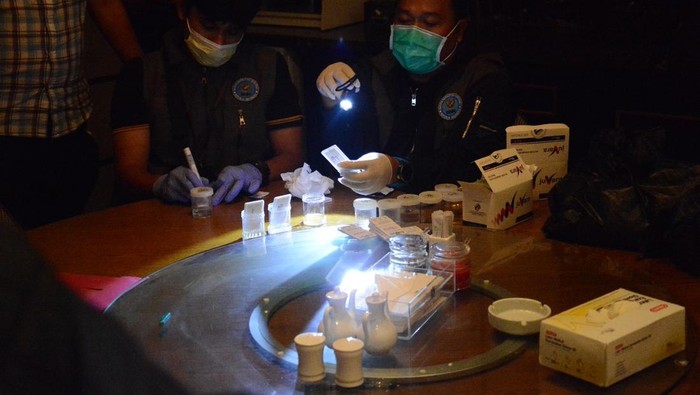 BNN lakukan pengawasan dan tes urine di tempat hiburan malam di Jakarta Selatan.