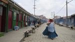 Potret Ngeri Rumah-rumah Dukun Tepi Tebing Bolivia