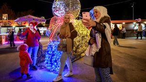 Dekorasi Natal Menghiasi Kota Damaskus Suriah