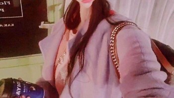 Ketika wajah dan badan kurang singkron karena efek penggunaan filter aplikasi. Foto: Demilked