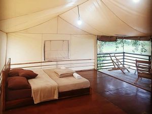 5 Glamping di Bandung dengan Fasilitas Modern dan Suasana Sejuk