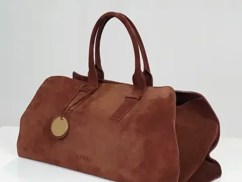 Hadiah Pemenang Golden Globes 2025