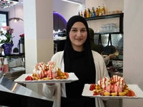 Unik! Kafe Ini Hanya Terima Pengunjung Wanita Saja