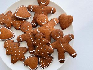 10 Kue yang Identik dengan Natal, Cocok Dinikmati Bersama Keluarga