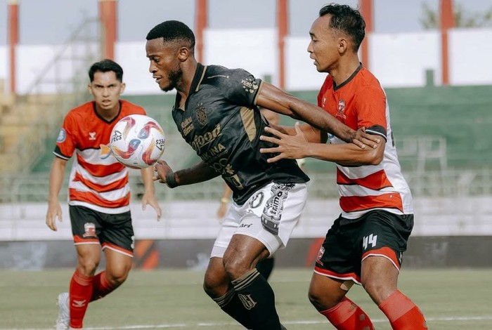 Madura United vs Bali United