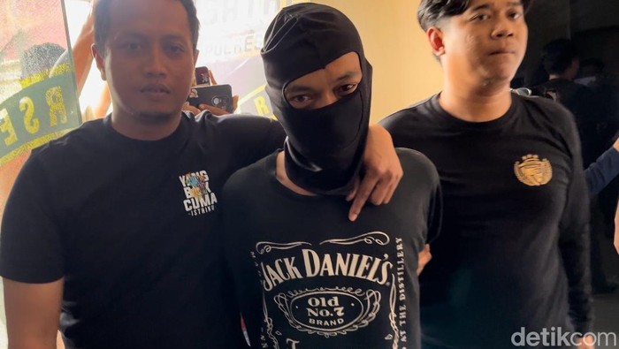 Sudarwo, pelaku pembunuhan Abid di Kota Mojokerto saat ditangkap