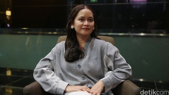 Penulis Urban Thriller Chandra Bientang saat Sambangi Kantor detikcom pada Kamis (19/12/2024).