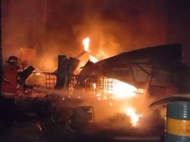 Gudang BBM Ilegal di Penyengat Rendah Jambi Terbakar, Polisi Selidiki
