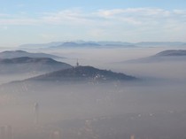 Penampakan Kota Sarajevo Berselimut Polusi Udara